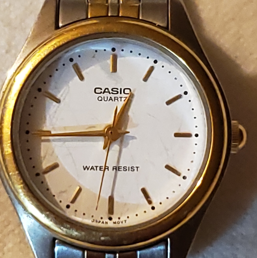 IO LTP-1129 STEEL GOLD 2 TONE JAPAN MOVT WATCH